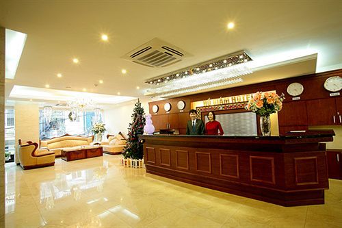 Lavish Centre هانوي المظهر الخارجي الصورة